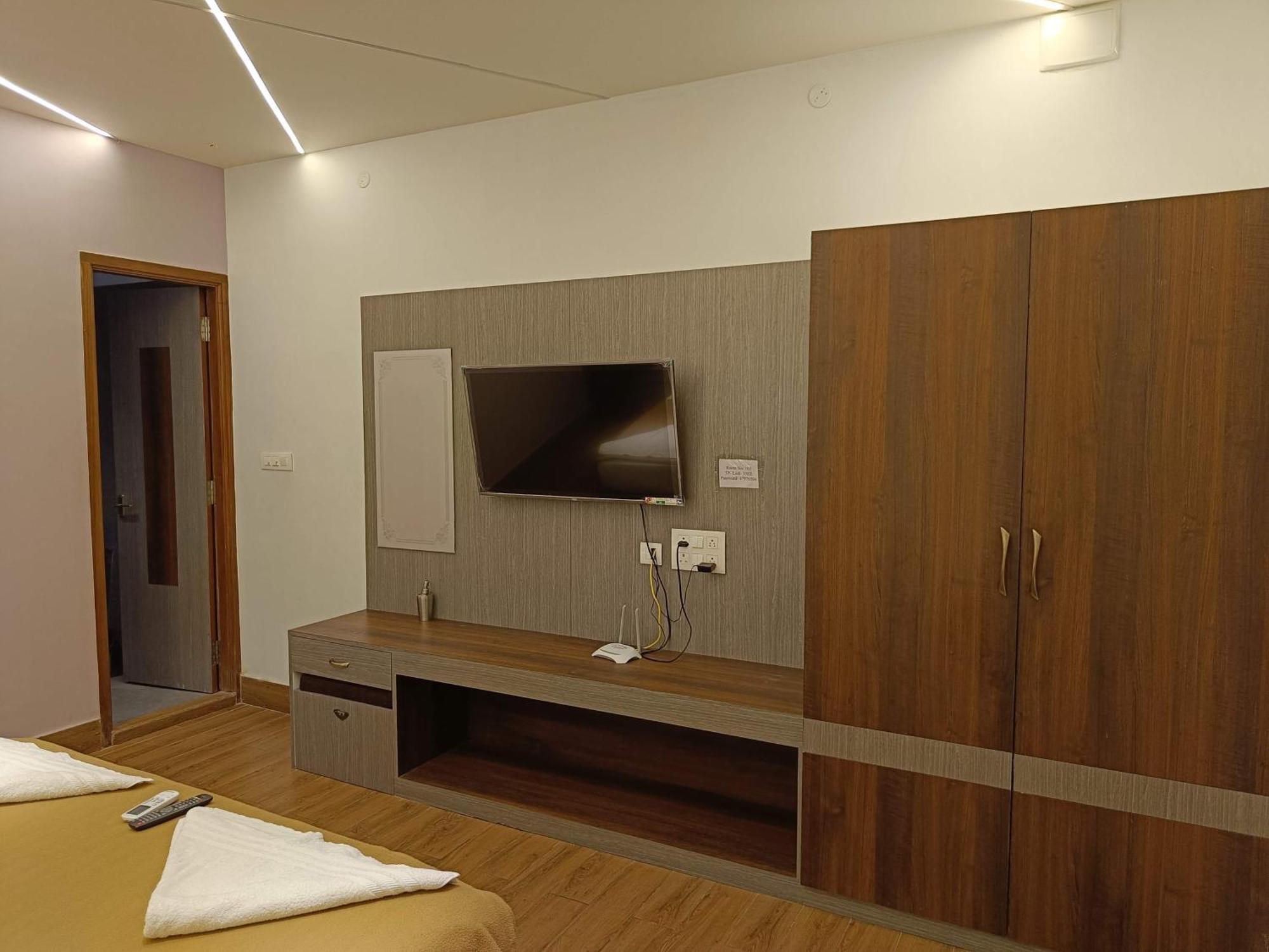 Umino Beach Resort Chennai Eksteriør bilde